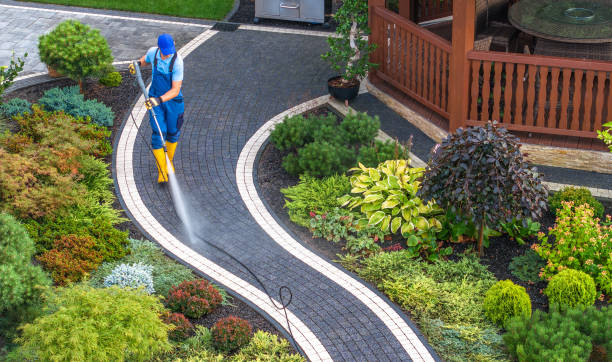 Best Pressure Washing Contractors  in Chesterland, OH